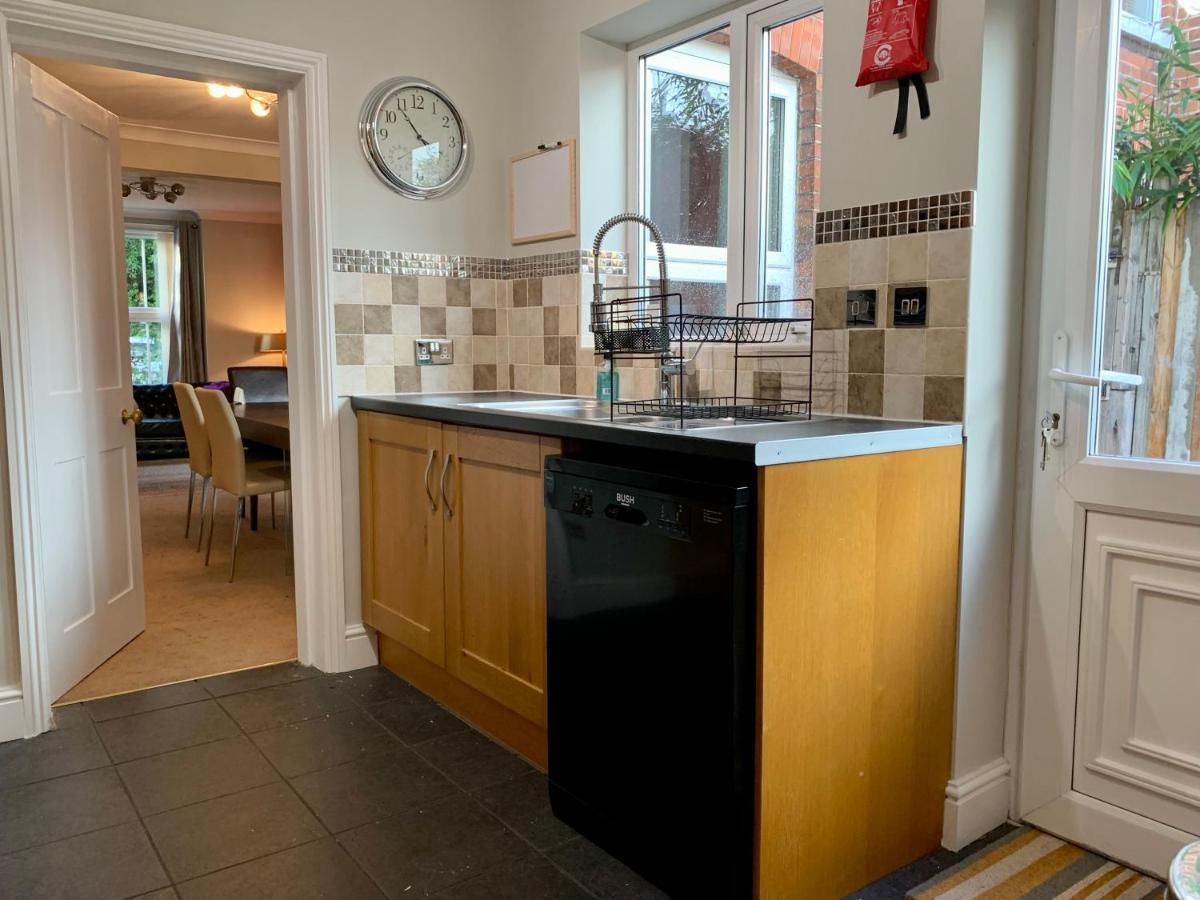 Smart & Comfortable 3-Bedroom Victorian House Stalham Exterior photo